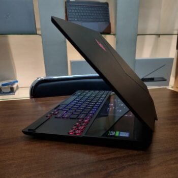 Hp Omen X15 Intel Core i7-9th Gen@2.6Ghz (12 CPUs) 16GB RAM /1TB SSD/Nvidia GeForce RTX 2080 with Max-Q Design 8GB Dedicated with Dual Screen Display RGB Backlit keyboard 4K screen display (Free Laptop Bag/Sleeve/Mouse/Flash).